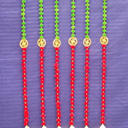 red-green-diwali-latkan.webp