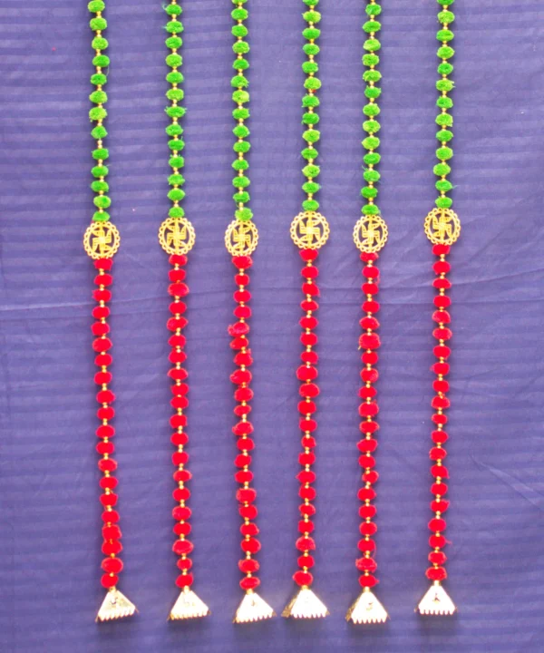 red-green-diwali-latkan.webp