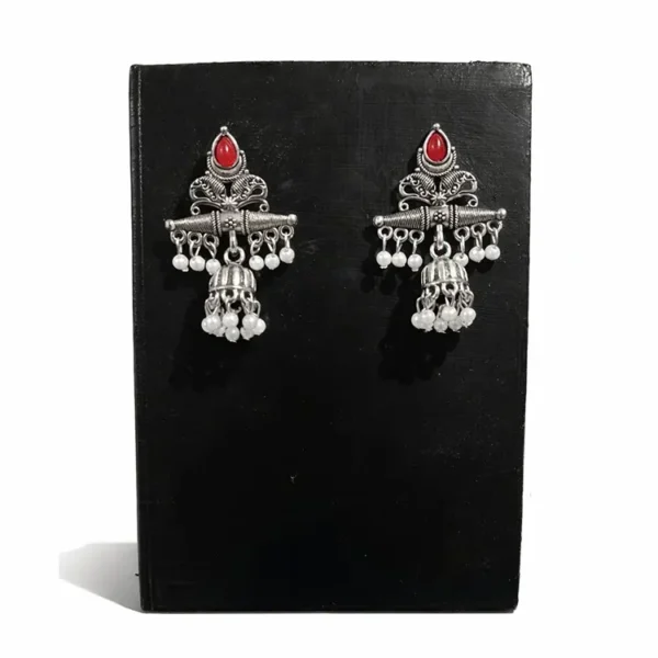 silver-tribal-jhumka-earrings.webp silver-tribal-jhumka-earrings.webp