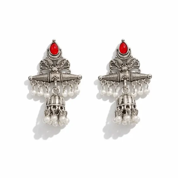 silver-tribal-jhumka-earrings-with-red-pearl-tassels.webp silver-tribal-jhumka-earrings-with-red-pearl-tassels.webp